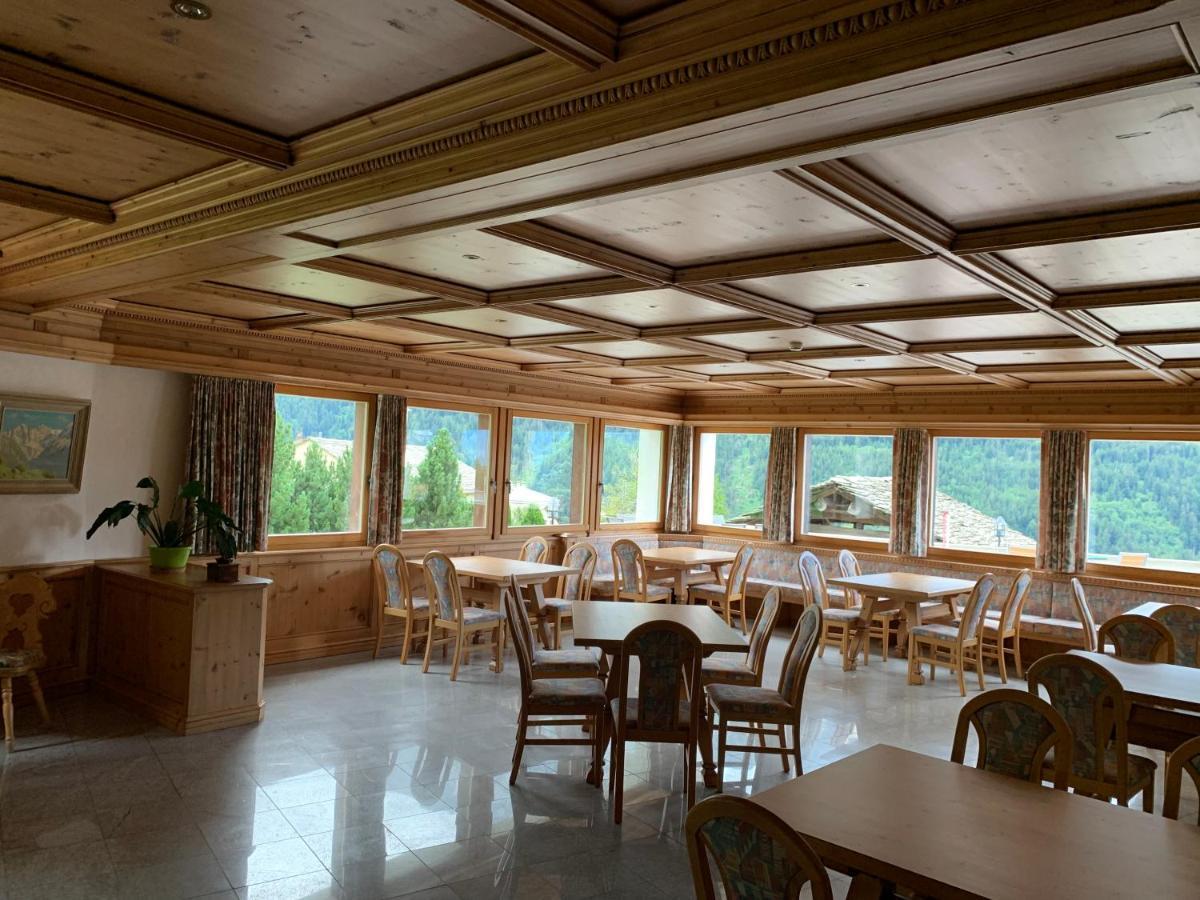 Hotel La Soglina โซกลิโย ภายนอก รูปภาพ